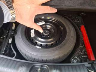 JEEP Compass usata, con Autoradio digitale