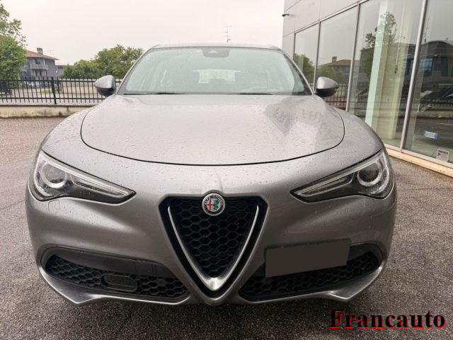 ALFA ROMEO Stelvio usata, con Boardcomputer