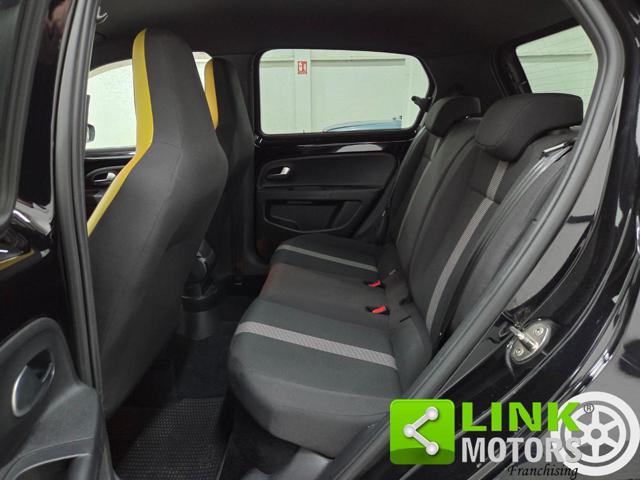 VOLKSWAGEN up! usata, con Cerchi in lega