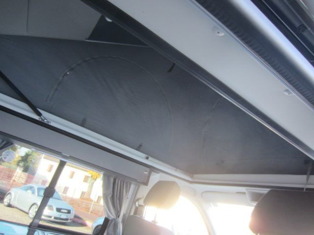 VOLKSWAGEN T5 usata 109