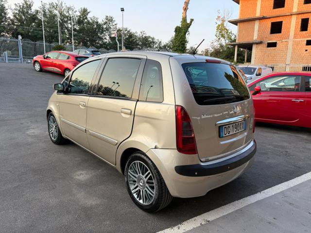 LANCIA MUSA usata, con Cerchi in lega