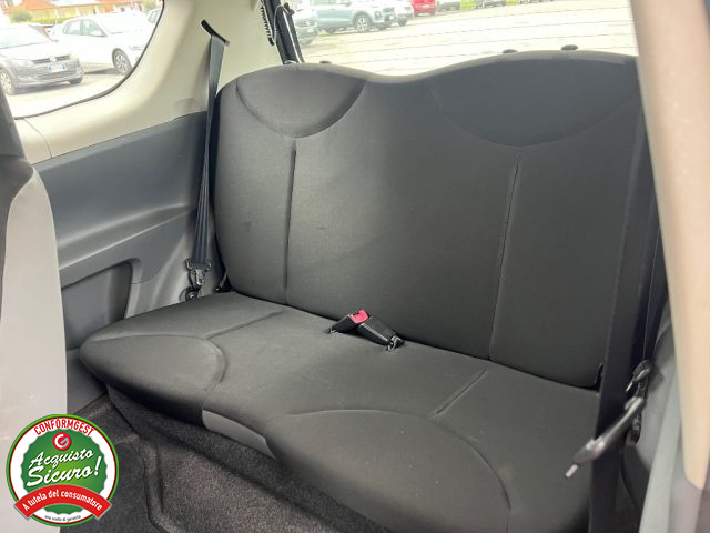 TOYOTA Aygo usata, con Chiusura centralizzata