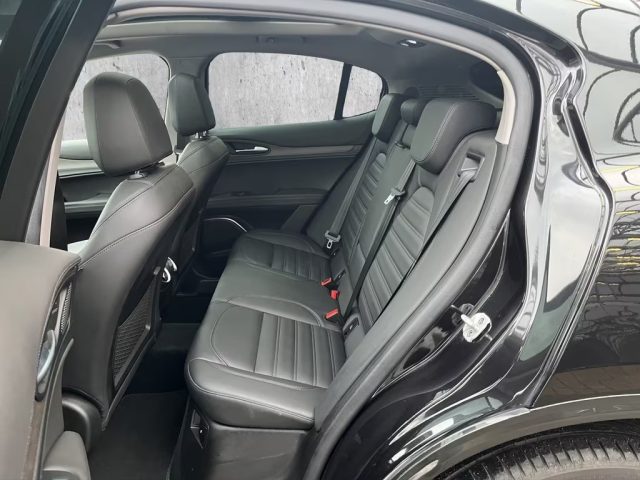 ALFA ROMEO Stelvio usata, con Controllo trazione