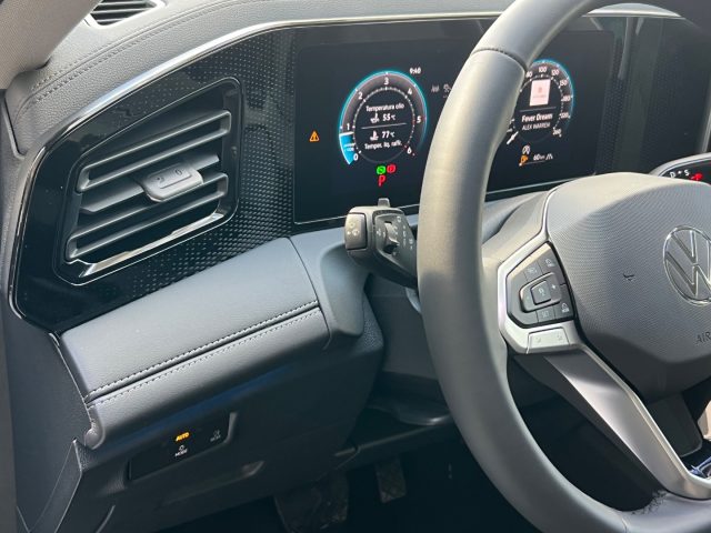 VOLKSWAGEN Tiguan usata, con USB