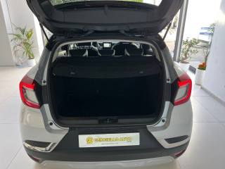 RENAULT Captur usata, con ESP