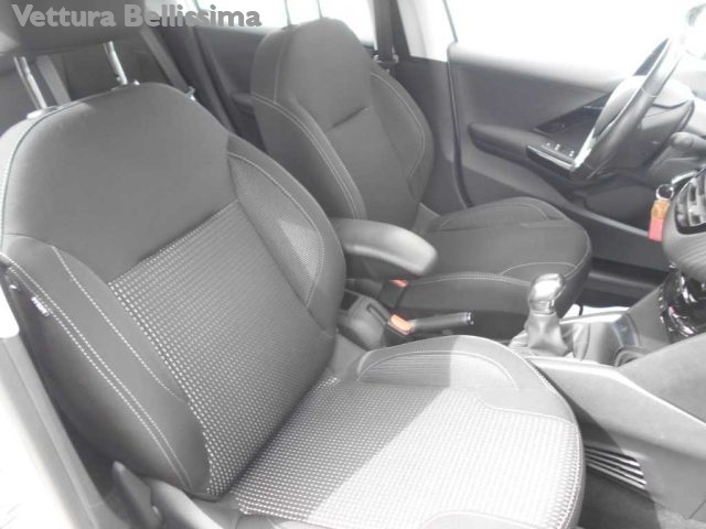PEUGEOT 208 usata, con Specchietti laterali elettrici
