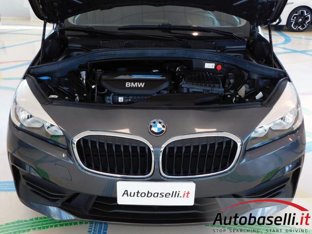BMW 225 usata, con Isofix