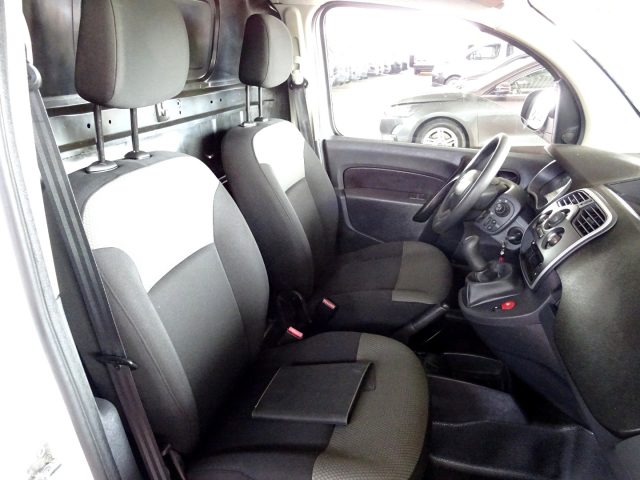 RENAULT Kangoo usata, con Antifurto