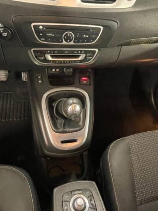 RENAULT Scenic usata, con Cruise Control