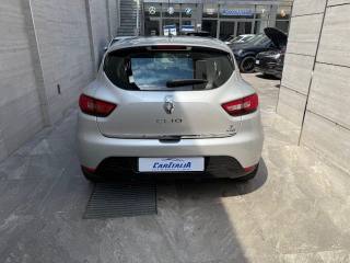RENAULT Clio usata, con Airbag laterali