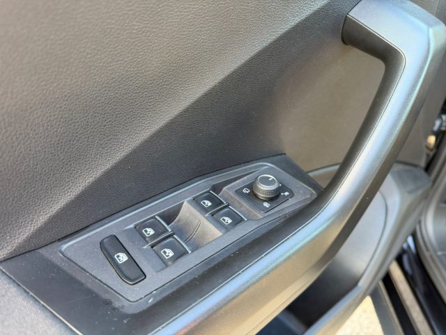 VOLKSWAGEN T-Roc usata, con Cronologia tagliandi