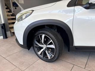 PEUGEOT 2008 usata, con Climatizzatore