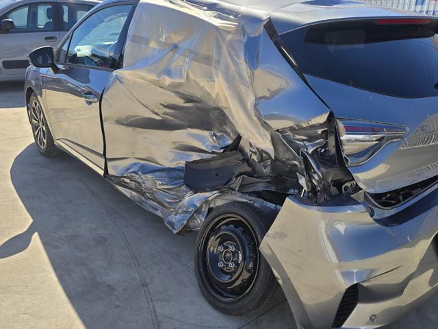 RENAULT Clio usata, con Bluetooth