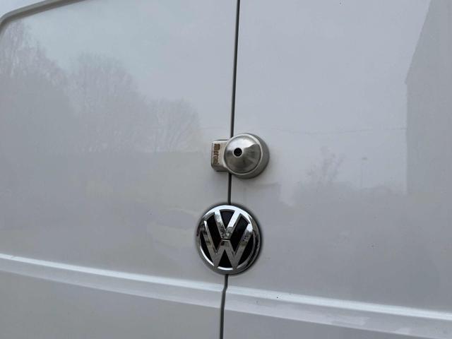 VOLKSWAGEN Crafter usata, con Bracciolo