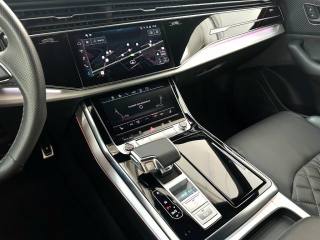 AUDI Q8 usata, con Climatizzatore