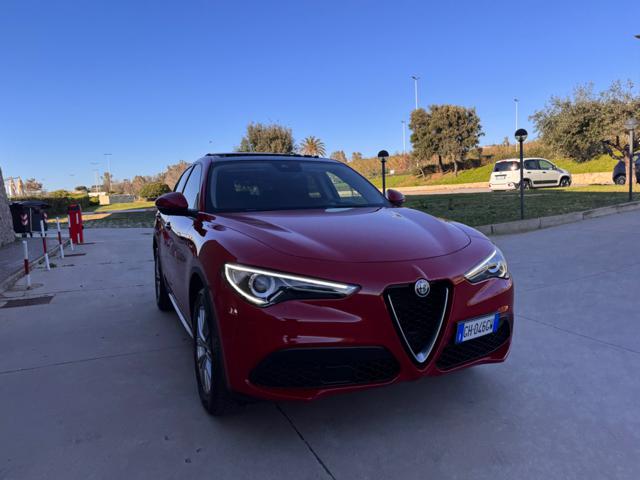 ALFA ROMEO Stelvio usata, con Sistema di avviso di distanza