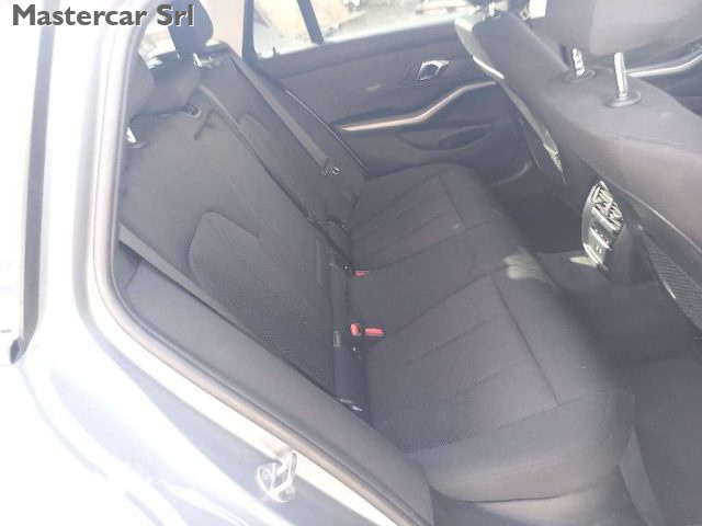 BMW 318 usata, con Servosterzo