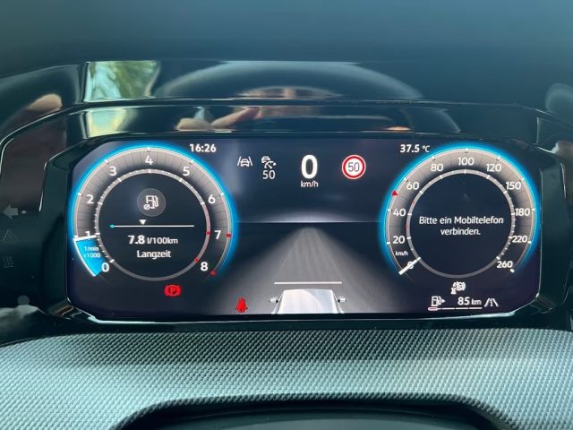 VOLKSWAGEN Golf usata, con Cruise Control