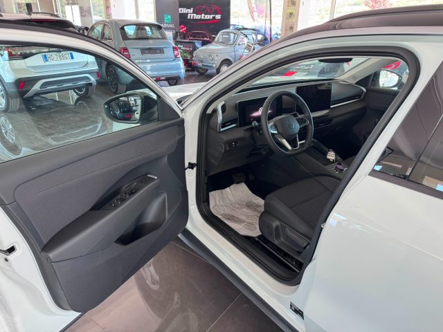 VOLKSWAGEN T-Roc usata, con Cruise Control