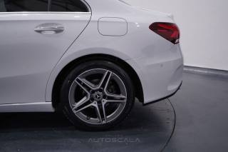 MERCEDES-BENZ A 180 usata, con Riconoscimento dei segnali stradali