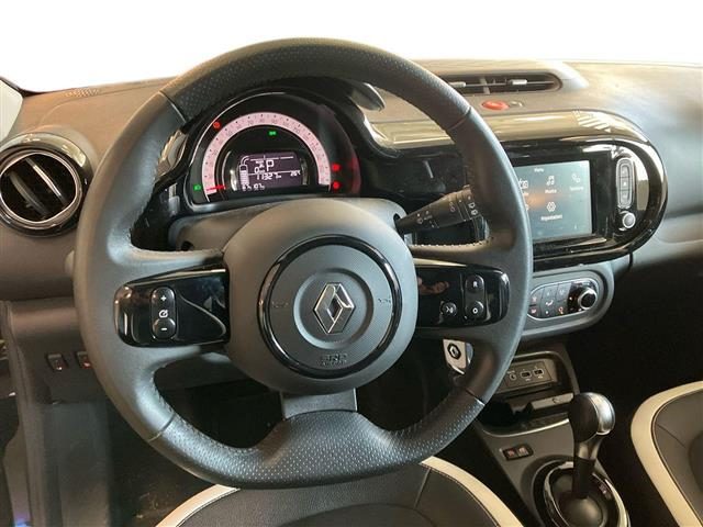 RENAULT Twingo usata, con Volante in pelle