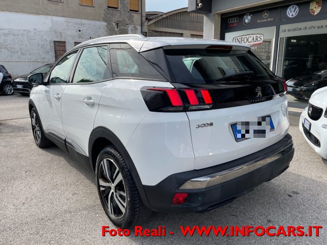 PEUGEOT 3008 usata, con Airbag Passeggero