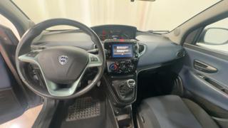 LANCIA Ypsilon usata, con Controllo automatico clima