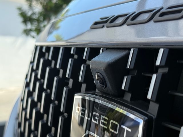 PEUGEOT 2008 usata, con Alzacristalli elettrici