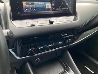 NISSAN Qashqai usata, con Touch screen