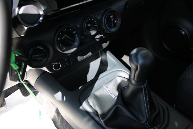 TOYOTA Hilux usata, con ESP