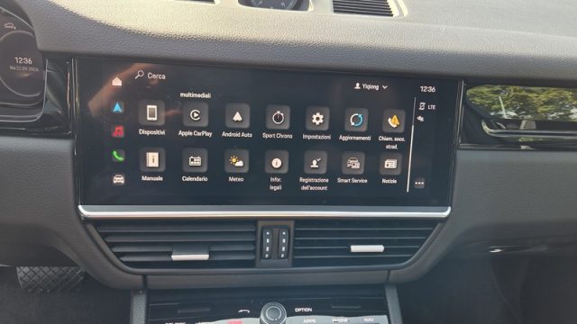 PORSCHE Cayenne usata, con Sensore di luce