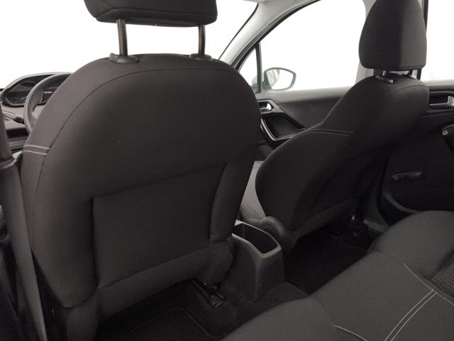 PEUGEOT 208 usata, con Luci diurne LED