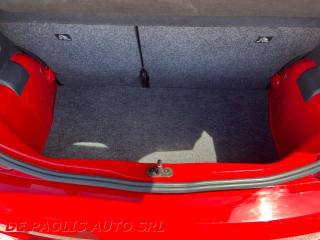 VOLKSWAGEN up! usata, con Luci diurne LED