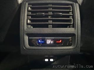 VOLKSWAGEN Golf usata, con Luci diurne LED