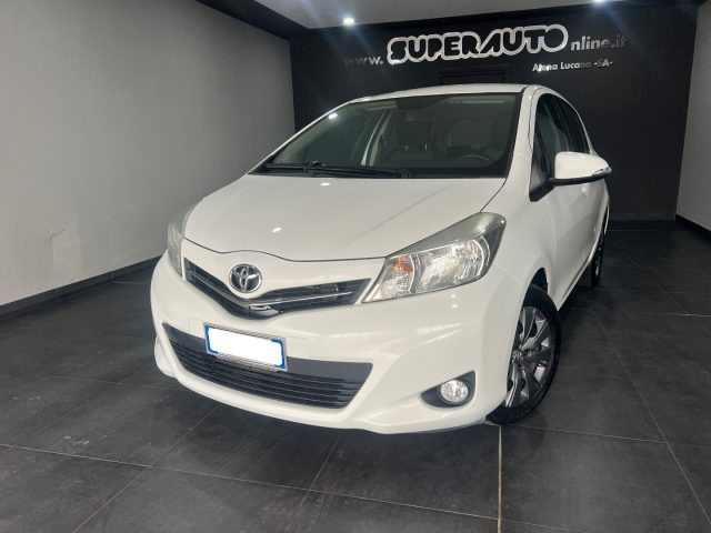 TOYOTA Yaris usata, con Airbag laterali