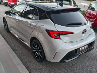 TOYOTA Corolla usata, con Autoradio