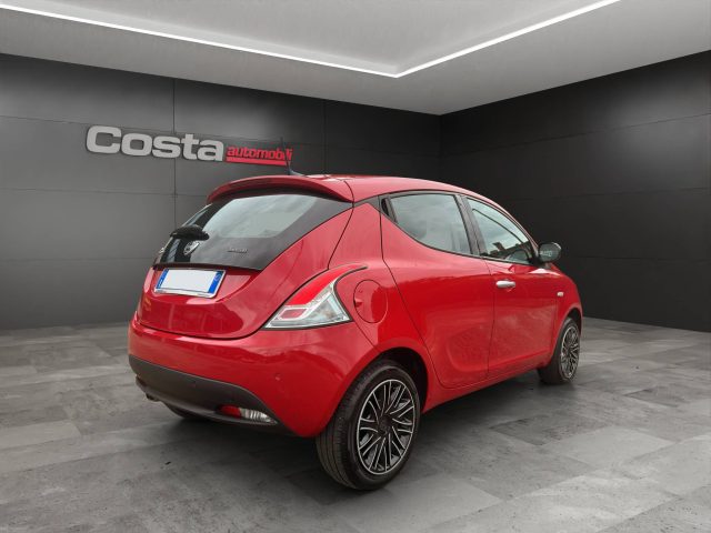 LANCIA Ypsilon usata, con Controllo trazione
