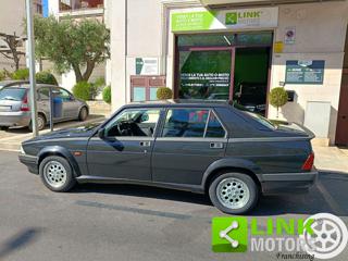 ALFA ROMEO 75 usata 51
