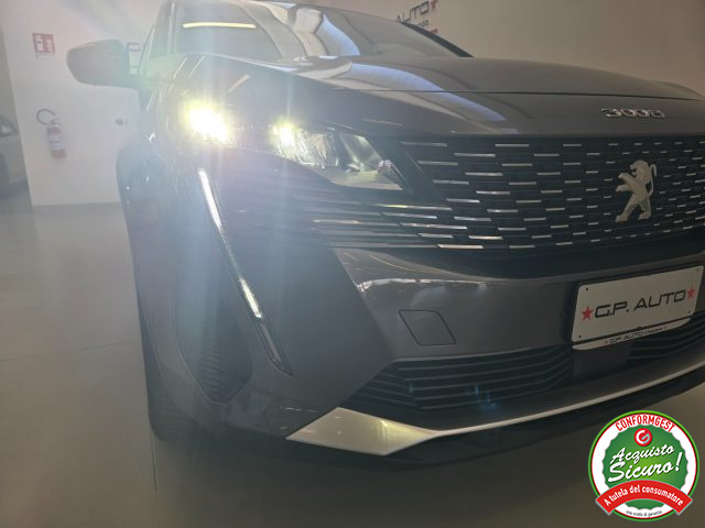 PEUGEOT 3008 usata, con Bracciolo