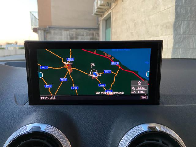 AUDI Q2 usata, con Park Distance Control