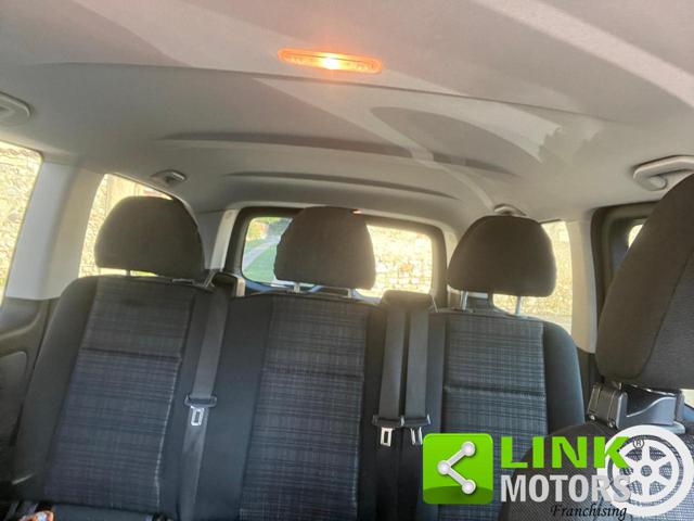 MERCEDES-BENZ Vito usata, con Controllo automatico clima