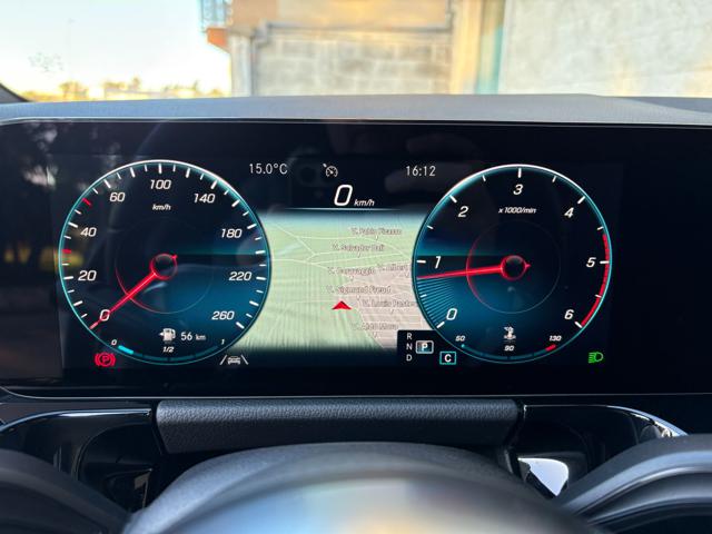 MERCEDES-BENZ GLA 200 usata, con Luci diurne LED