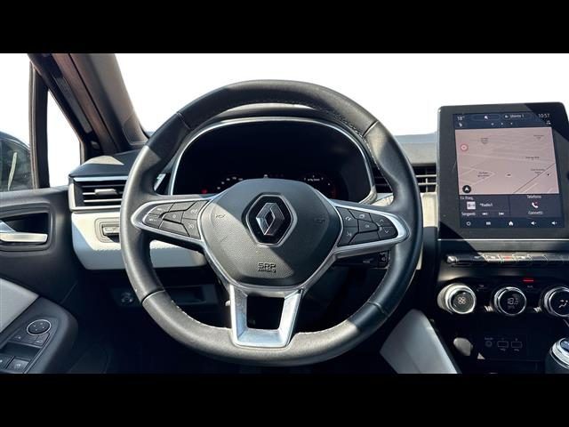 RENAULT Clio usata, con Alzacristalli elettrici