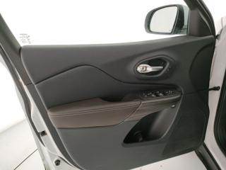 JEEP Cherokee usata, con Climatizzatore