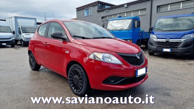 LANCIA Ypsilon usata, con Airbag