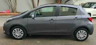 TOYOTA Yaris usata, con Autoradio