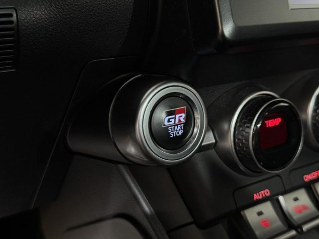 TOYOTA GR86 usata, con Volante in pelle