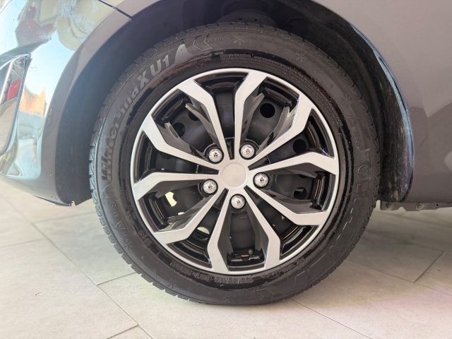 OPEL Corsa usata 11