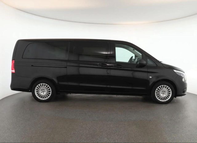 MERCEDES-BENZ Vito usata, con Alzacristalli elettrici