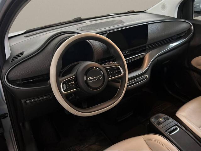 FIAT 500C usata, con Park Distance Control